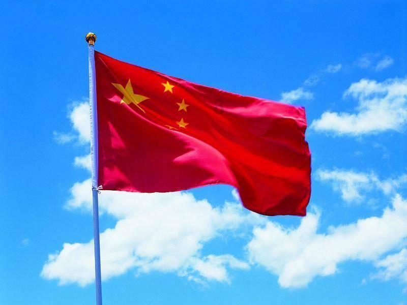 逃离春雨下的房子